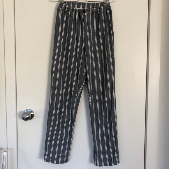 Brandy Melville Tilden Pants - Picture 2 of 10